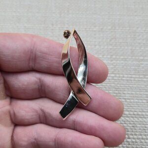 Sterling Silver Ribbon Style Pin Brooch A5249